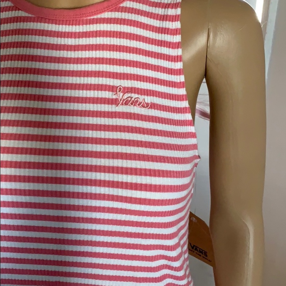 NWT VANS SHIRT WOMENS SIZE XS
